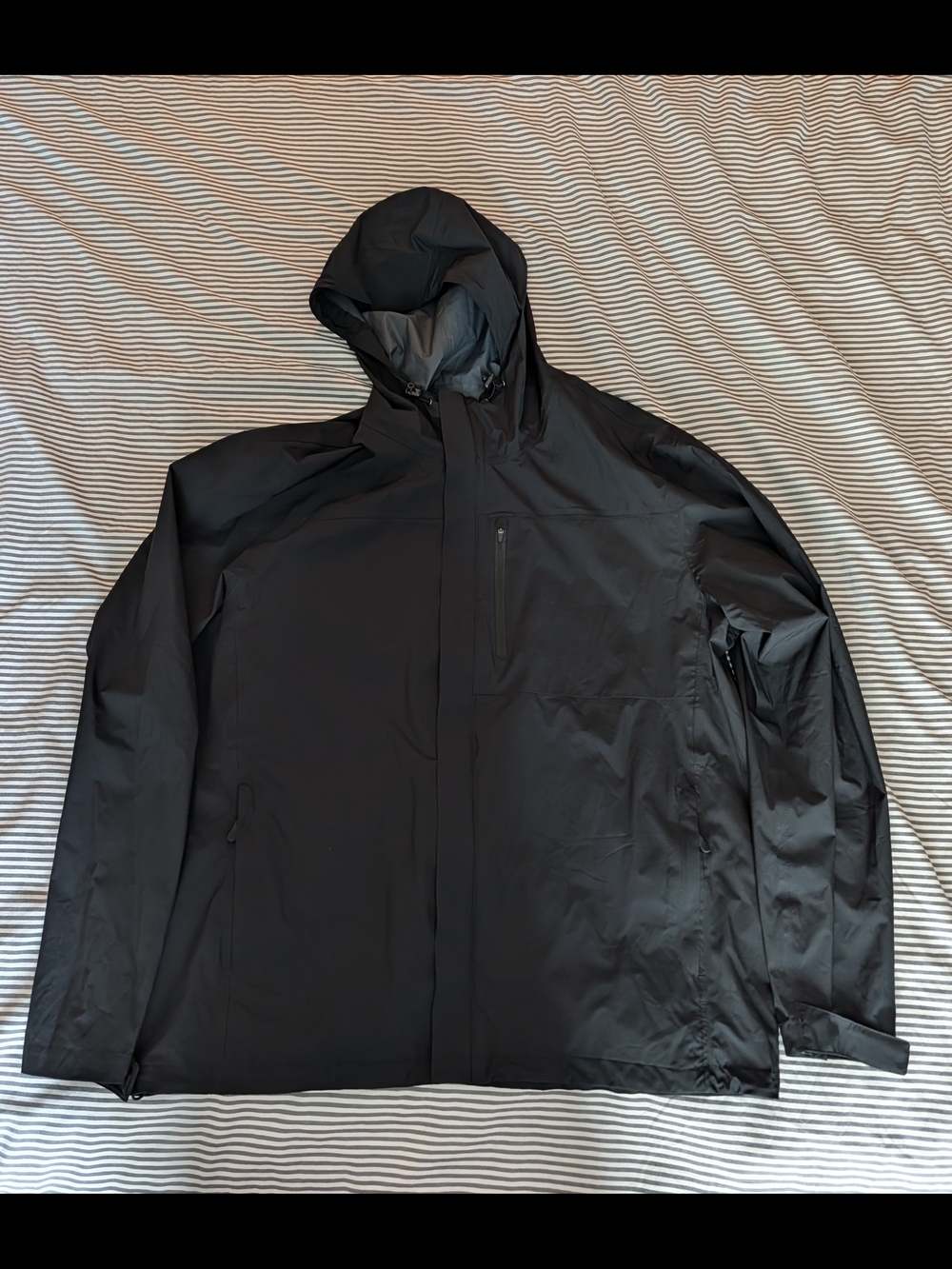 Men's 32 Degrees Cool Hooded Waterproof Jacket